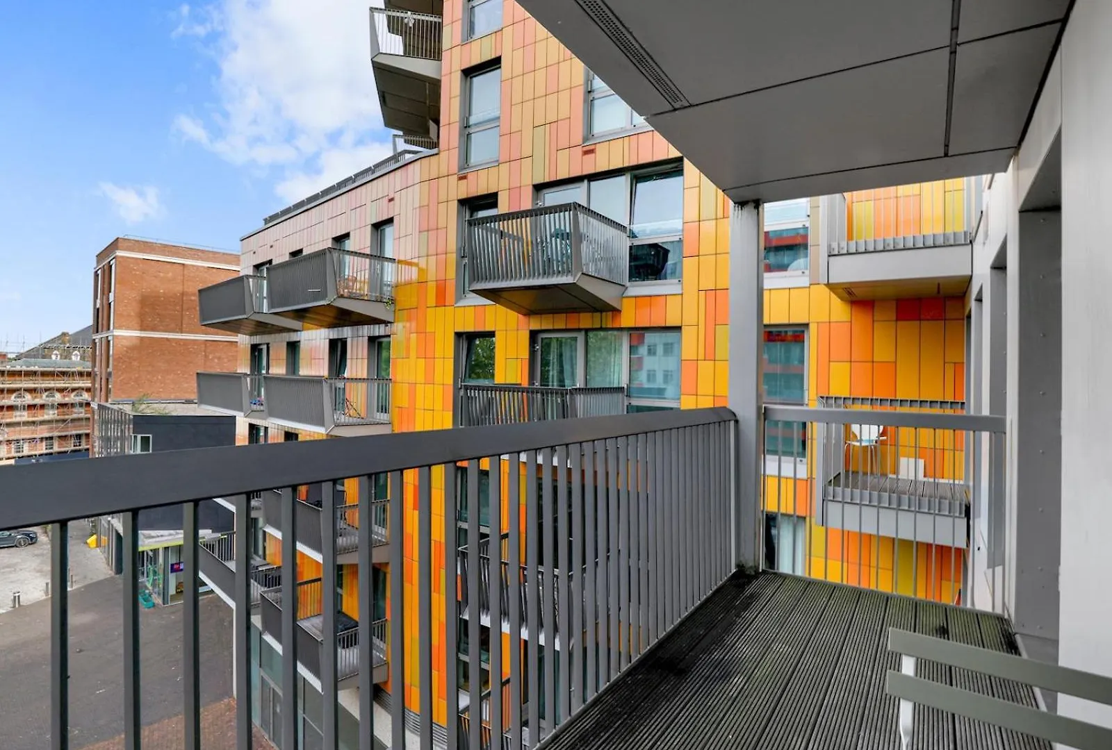 Pass The Keys Spacious 2-Bedroom Apartment London